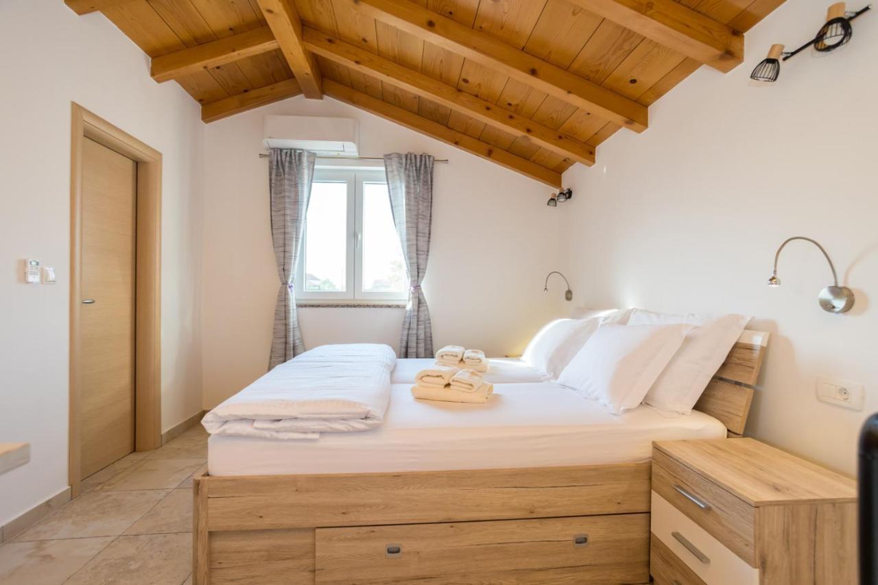 Holiday House Toici Nenadici  Esterno foto